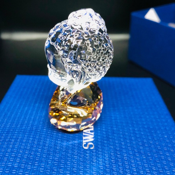 SWAROVSKI Crystal CUTE BUDDHA Decoration Figurine -5492232 New - Picture 5 of 7